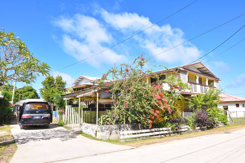 7 Best Budget Accommodation in Ha'apai