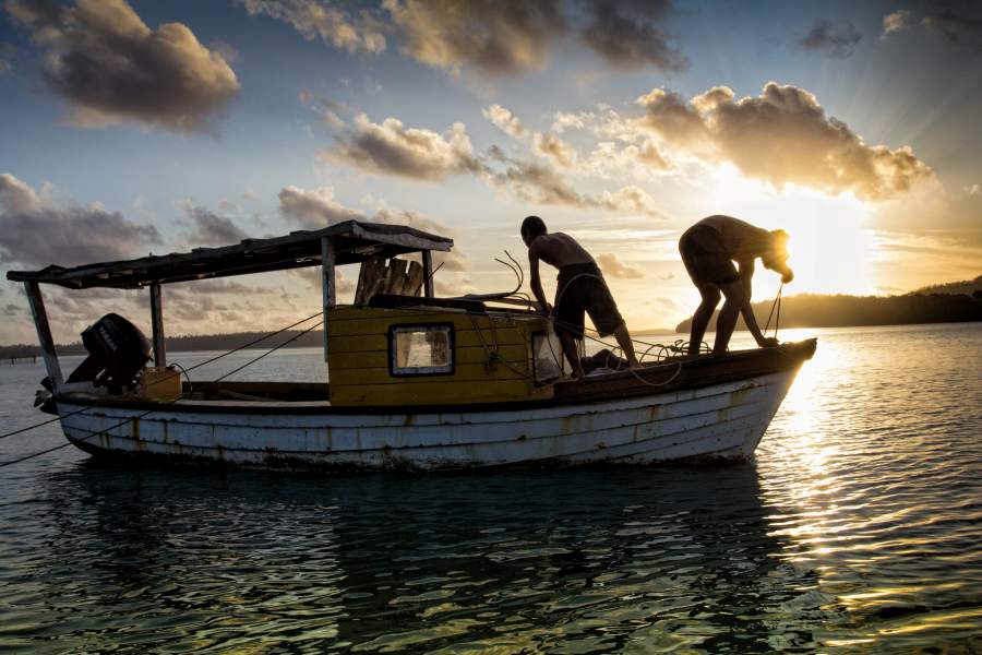 How to Catch a Water Taxi in Tonga