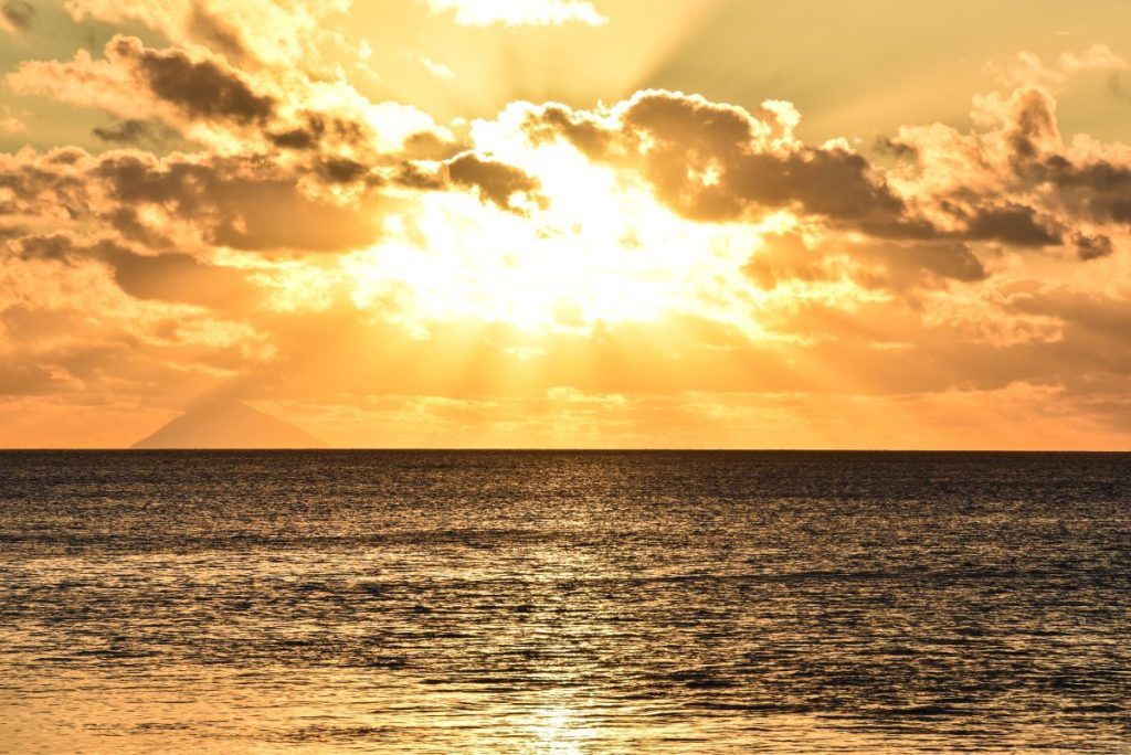 10 Most Beautiful Sunrise & Sunset Spots in Tonga
