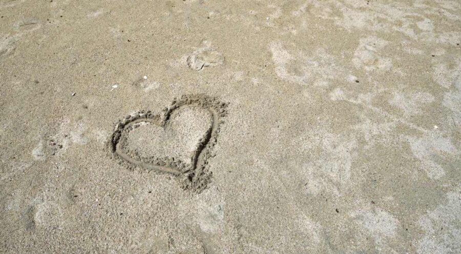 Getting Married in Tonga: How to Plan a Wedding in The Kingdom