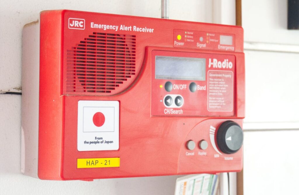 The Guide to Volcanic Eruptions, Earthquakes &amp; Tsunamis in Tonga