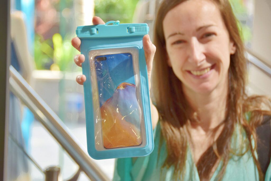 10 Travel Gadgets &amp; Accessories for a Tropical Holiday