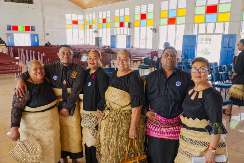 What is it Like to Visit Tonga? 🤔🌴