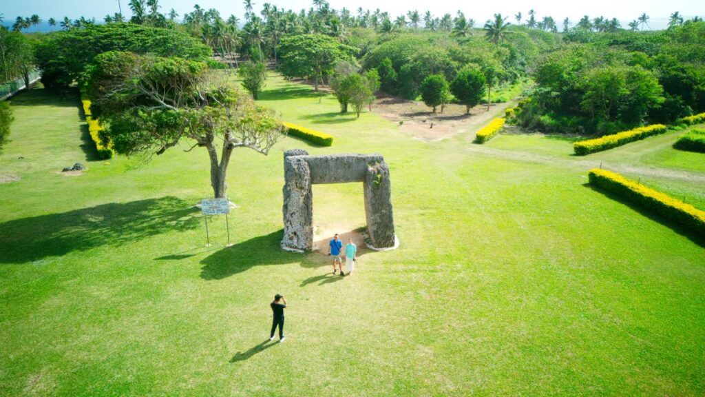 The Best Tonga Itineraries for 2 Weeks / 14 Days 🏝️ [2025]